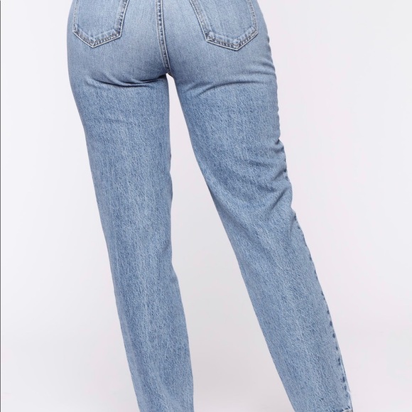 Fashion Nova Very Special High Rise Mom Jeans - Picture 6 of 6
